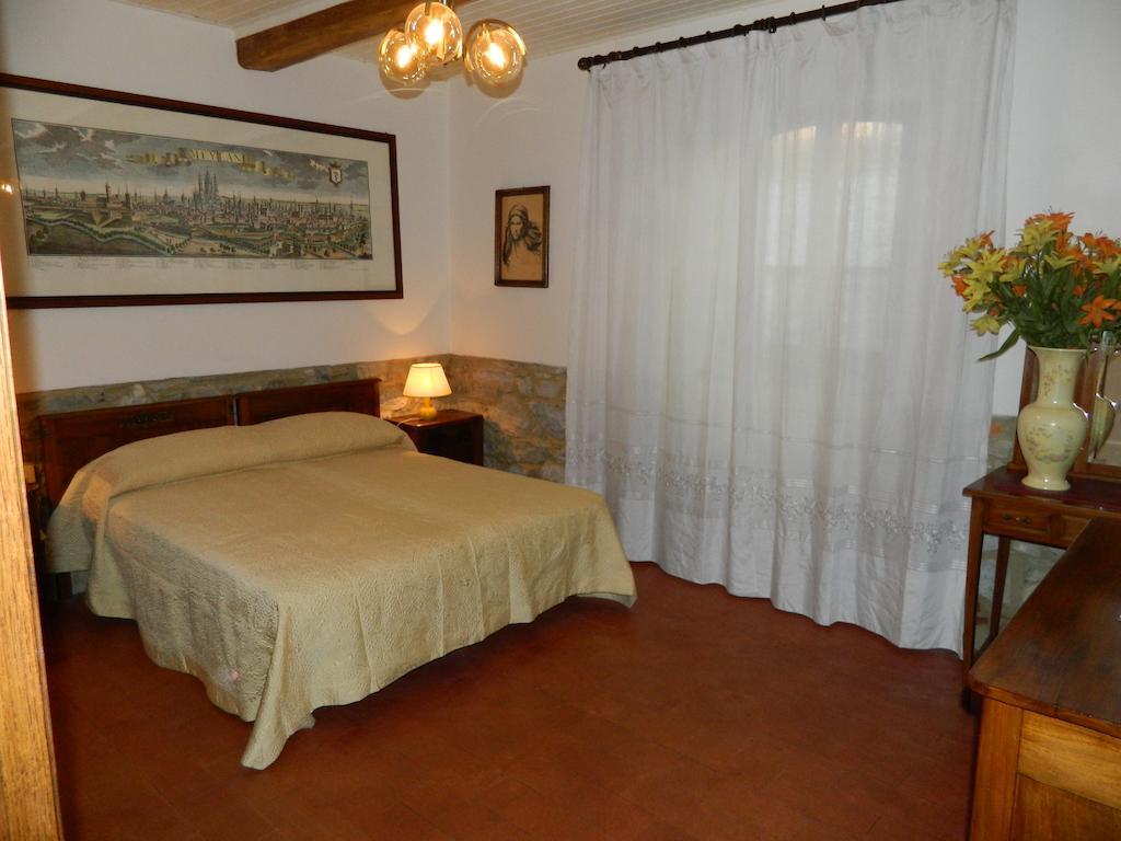 Le Gret Villa Subbiano Cameră foto