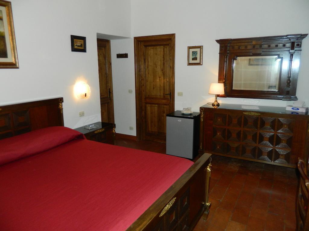 Le Gret Villa Subbiano Cameră foto