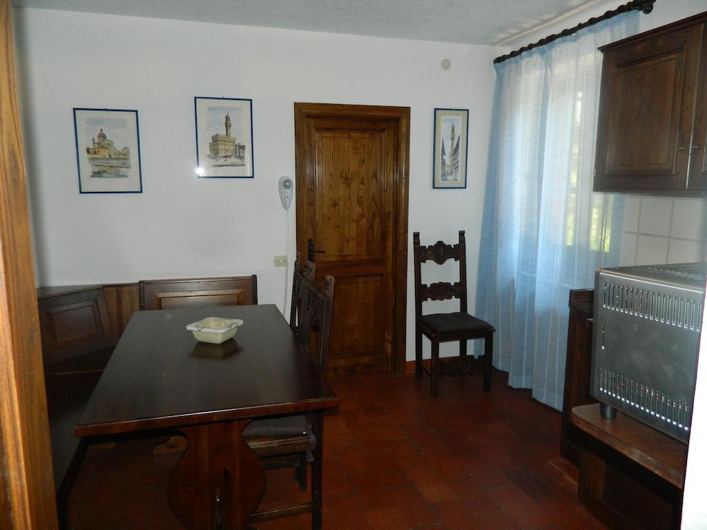 Le Gret Villa Subbiano Cameră foto