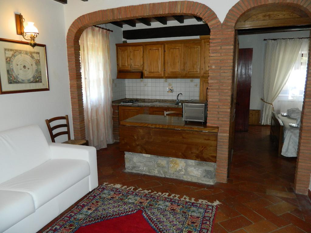 Le Gret Villa Subbiano Cameră foto